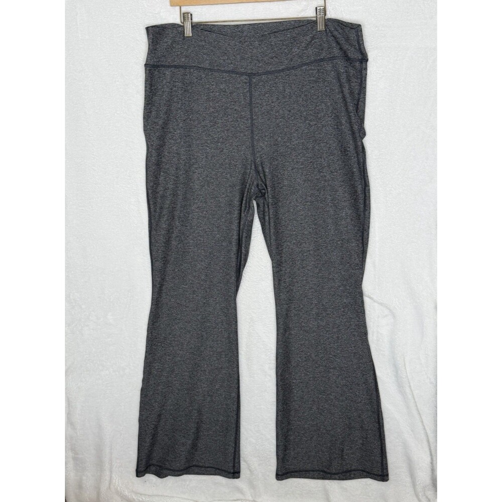 Old Navy Women's High-Waisted CloudComfy Flare Leggings Gray Size XXL Athleisure - Picture 2 of 15